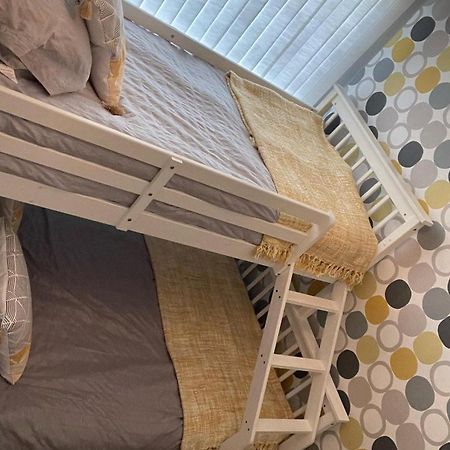 317 Golden Sands Уидърнсий Екстериор снимка